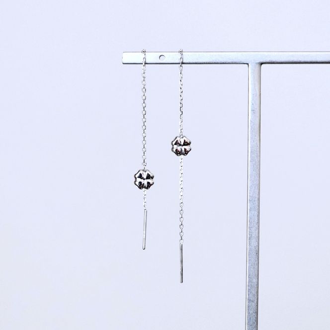 K18WG(18金) ホワイトゴールド 地金 クローバー チェーン ピアス シンプル 幸運 希望 幸福 愛情 健康 保証書付 KO-0072 242-036-b