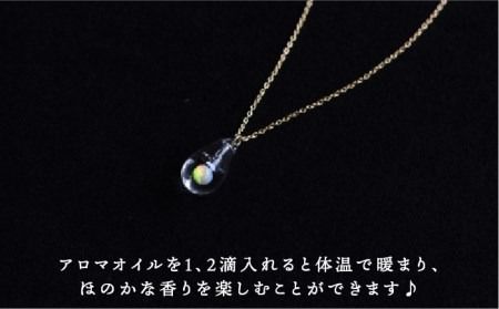 タビノキセキ　moonネックレス　K10YG ガラスアクセサリー “moon” ネックレス K10YG (10金イエロー