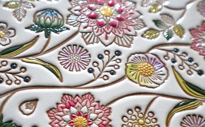 【文庫屋大関】マカロンポーチ ダリア＜ベリーピンク＞【皮革工芸品】 ポーチ ミニポーチ 小物入れ アクセサリー入れ イヤホン入れ 収納 保管ケース 手のひらサイズ  本革 革 皮革 工芸品 工芸 雑貨 ギフト プレゼント 日本製 東京