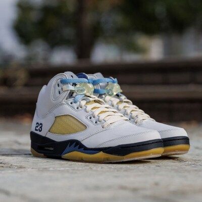 NODC【1985】 Gradation SHOELACES