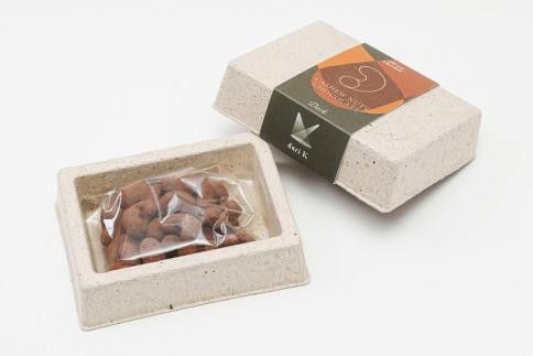 【高島屋選定品】＜dari K(ダリケー）＞カカオサンドクッキー（ミルク）6枚入＆カシューチョコ［ 京都 チョコレート カカオを通して世界を変える 人気 おすすめ ギフト プレゼント 贈答 お取り寄せ お菓子 スイーツ ］ 261009_A-AAH003