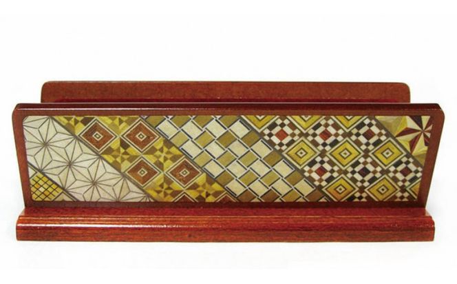 【箱根寄木細工　眼鏡ラック】寄木の彩りで、日常に小さな上質を 142069_CW104