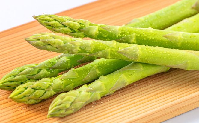 採れたてを直送！糸島野菜 アスパラガス 1kg (M-Lサイズ) 糸島市 / しろファーム 野菜 アスパラ[AHQ001]