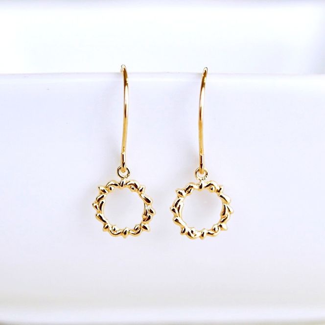 K18 18金 イエローゴールド 地金 輪っか 唐草 ピアス フック式 保証書付 SGL-22865 SWAD088