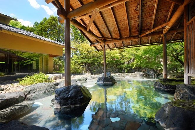 ≪2027年9月30日までの利用限定≫【茶寮宗園 】1泊2食付 ペア宿泊券《【本館】和室ベッド15畳》【仙台市 宿泊 チケット】 041009_FU002