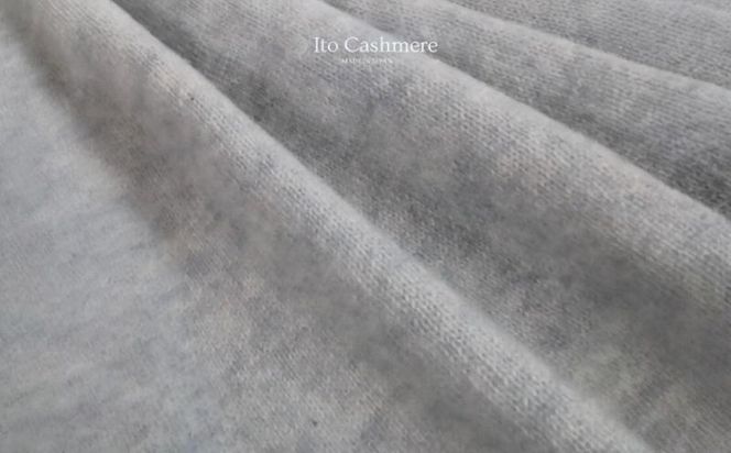 G3593 100％ピュアカシミヤ・マフラー ライトグレー フリンジ無し【高級 カシミア おしゃれ ファッション 防寒 かしみあ】