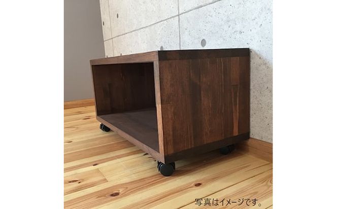 木製収納ラック 『オープンボックス』（キャスター付き／カラー：ウォルナット、四隅の角 標準加工） │パイン材 ハンドメイド WoodPark 和歌山県美浜町