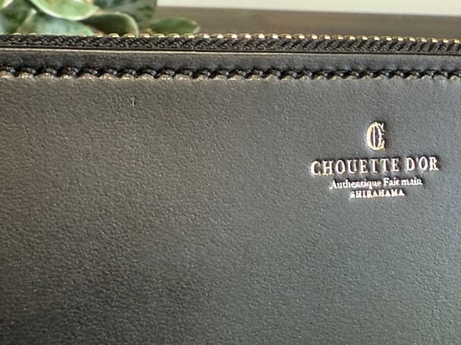 革職人が作った牛革ラウンドファスナー長財布［BLK］ 304018_AX26VC02