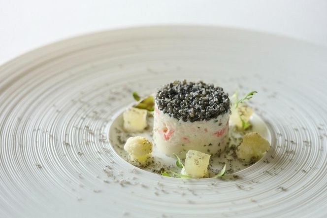 【レストランひらまつ 高台寺】ディナーコースお食事券 2名様分｜京都 フレンチ ミシュラン掲載 人気店 食事券［ フランス料理 ディナー コース料理 食事券 2人 美食 グルメ 人気 おすすめ 記念 お祝い 旅行 観光 食事 ふるさと納税 ］ 261009_A-NS002