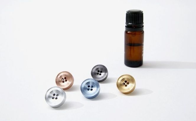 ALMA オリジナルセット【ピンズ1ヶ・カプセル(flower)・smart】 アクセサリー 香り アロマオイル コットン ジャケット マフラー 飾り 持ち運ぶ 天然成分 ジューシー 柑橘系 