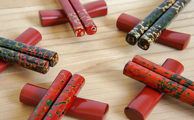 津軽塗　箸（中）1膳・唐塗 白口赤上 工芸品 お箸 手作り 伝統技術 