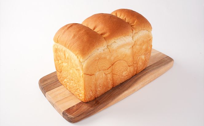 行列ができるパン屋さん！元ホテルシェフが作る3種のパン 食パン：生食パン：フルーツのカンパーニュ をお届け！ ［KG36］ 303446_XM90036