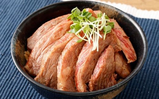 ＜≪肉質等級4等級以上≫宮崎牛サーロインステーキ（800g）＞入金確認後、翌月末までに順次出荷【c1401_tu】 200g×4 宮崎牛 牛肉 肉 お肉 サーロイン ステーキ 黒毛和牛 ブランド牛 霜降り 霜降り肉 美味しい とろける 冷凍 国産