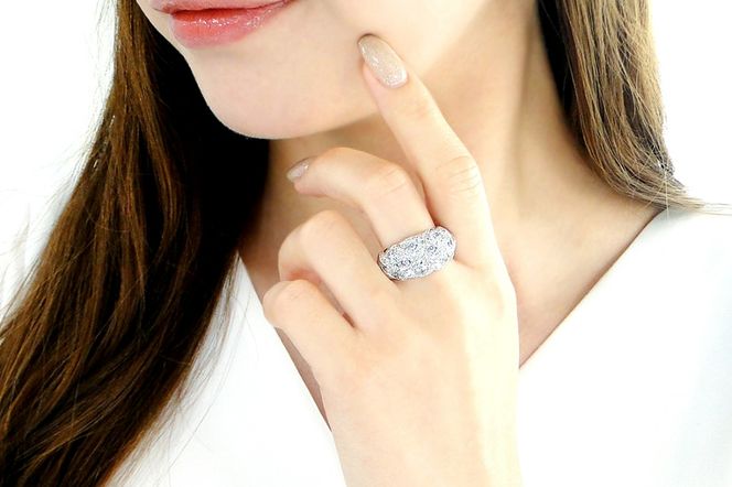 Pt950 ダイヤモンド リング Gカラー VS2 VG【2.9ct】【中央宝石研究所ソーティング付】 CSR0364-pt SWAV076