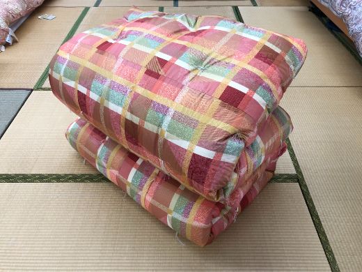 中級もめん綿入り布団　２枚　掛敷セット（お客様用に最適）【CW39W1】