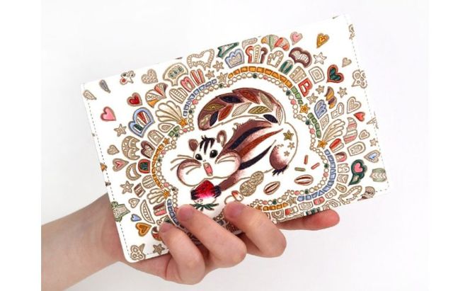 【文庫屋大関】パーソナルホルダー　くいしんぼリス【皮革工芸品】 民芸品 雑貨 日用品 文房具 革小物 革製品 ファイル ケース 