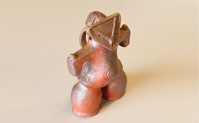 土偶 国宝土偶「仮面の女神」（長野県　茅野市尖石縄文考古館蔵）【備前焼 東児の花窯】 