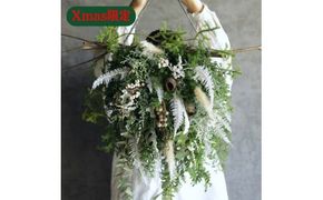 Xmas限定　お花のクリスマスオブジェ（壁掛け） 　　花　インテリア　クリスマス　ドライフラワー　おしゃれ　玄関飾り　壁飾り　植物　暮らし　冬　季節限定　きれい　綺麗　季節