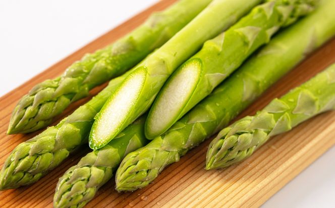採れたてを直送！糸島野菜 アスパラガス 1kg (M-Lサイズ) 糸島市 / しろファーム 野菜 アスパラ[AHQ001]
