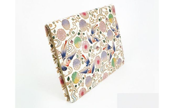 【文庫屋大関】パーソナルホルダー　花鳥【皮革工芸品】 民芸品 雑貨 日用品 ファイル 多用途 牛革 