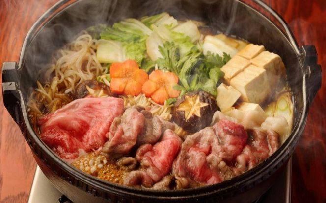 牛肉 すき焼き 仙台黒毛和牛 肩ロース すき焼き用 約500g 3～4人前 / 牛肉 肉 お肉 ブランド牛 国産牛 和牛 黒毛和牛 霜降り すき焼き お鍋 人気 贈答 贈り物 プレゼント ギフト 仙台 すてーきはうす伊勢屋 【iseya013】