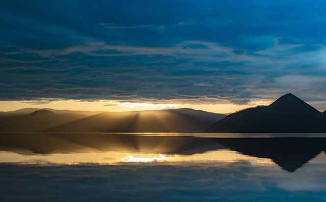 洞爺湖万世閣ホテルレイクサイドテラス ロウリュサウナ日帰り・夕食付 1名様分 お食事券 チケット 温泉利用券 