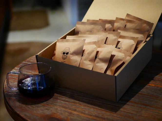 ys{sszyLaughterzMtgBOX hbvobOZbgi315j 261009_A-MZ002