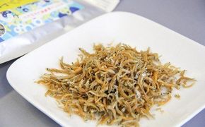 国産100%菜種油使用 サクサク新食感「ジャコぽりっ」 H063-021