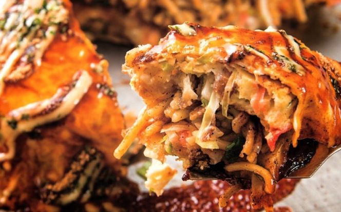 島原半島の食材で重ね焼きが特徴的な　広島風お好み焼き　1枚 / 南島原市 / 株式会社はなぶさ[SCN172]