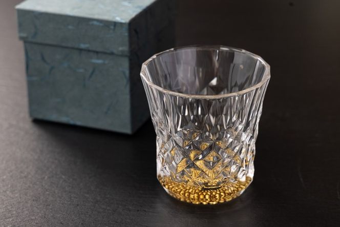 創業大正2年、100年以上続く佛檀店が制作。蜃気楼グラスシリーズ、ロックグラス『宴』 ※北海道・沖縄・離島への配送不可