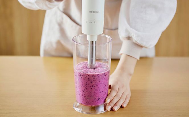 ハンドブレンダー IHB-M301 アイボリー ミキサー ブレンダー アイリスオーヤマ 離乳食 スムージー 泡だて器 ハンドミキサー ジューサー 出産祝い プレゼント おしゃれ 時短調理 ホイッパー チョッパー まぜる つぶす きざむ 調理器具