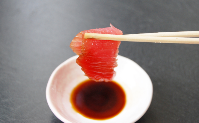 【本まぐろの贅沢な味わい】本マグロ　1kg 本マグロ 本まぐろ まぐろ マグロ 刺身 さし身 赤身 トロ 寿司ネタ 海鮮 海の幸 魚介 ギフト 贈答用 兵庫県