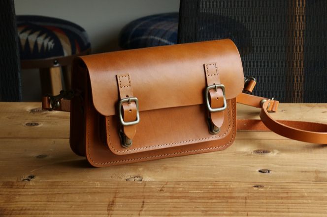 【ブラウン】ＳＢ-01ショルダーバッグ  	Z131