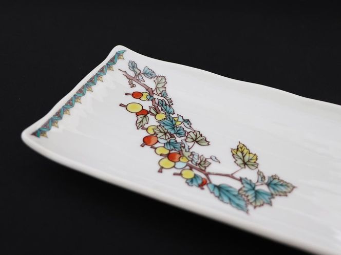 九谷焼　9号皿揃　果実絵変り （5枚セット）a01 食器 キッチン雑貨 キッチンアイテム 雑貨 小物 お皿 角皿 食卓 テーブルコーディネート 普段使い 贈り物 