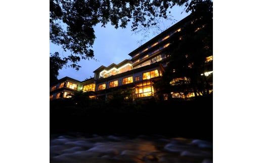 山中温泉 白鷺湯たわらや ペア宿泊券 1泊2食付 2名 ペア 食事付 温泉 宿泊券 旅行 トラベル 宿泊 宿泊施設 宿 レジャー 能登半島地震復興支援 F6P-2056