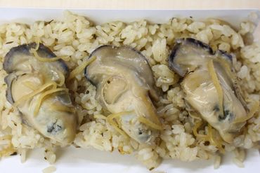 レンジでポン!久美浜の牡蠣めし(190g×3個)