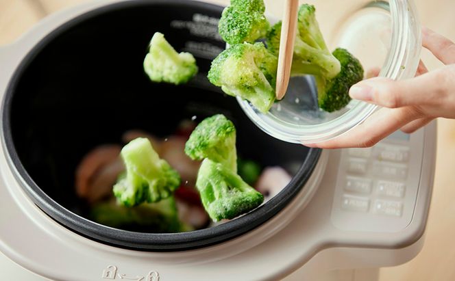 自動調理鍋 自動調理器 電気調理鍋アイリスオーヤマ DAC-IB2-C アイボリー 時短 揚げ物 炒め物 煮る 蒸す 発酵 低温調理 かき混ぜ 回転 ほったらかし 電気調理器 シェフドラム CHEF DRUM 簡単操作 予約 保温