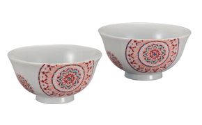 九谷焼　組飯碗　赤絵丸紋　大志窯　a02 食器 キッチン雑貨 キッチンアイテム 雑貨 食卓 テーブルコーディネート ペア茶碗 夫婦茶碗 