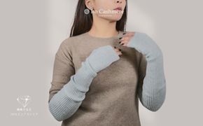 G3586 100％ピュアカシミヤ・ハンドウォーマー ライトグレー【高級 カシミア おしゃれ ファッション 防寒 かしみあ】