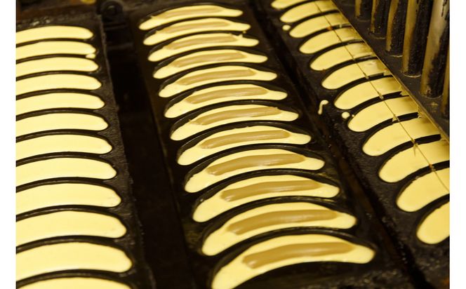 朝のバナナカステラ　10個×8箱 272230_BW004