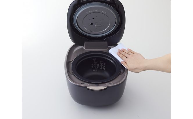 ＜2026年度新製品＞タイガー魔法瓶 土鍋圧力IH炊飯器 JRL-A100KT 黒鳶（くろとび） 5.5合炊き 【 大阪府門真市 家電 電化製品 キッチン家電 生活家電 新生活 新生活応援 】 272230_AZ025