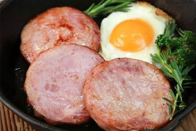 ハム プレスハム 1500g (Bハム） [吉田ハム工場 静岡県 吉田町 22424673] 国産ハム はむ 豚肉 豚 肉 ロースハム ステーキ おかず 惣菜 おつまみ ギフト お中元 お歳暮 加工肉 冷蔵 朝食 ハムステーキ