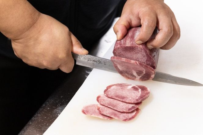 牛タン　焼き肉用　450ｇ