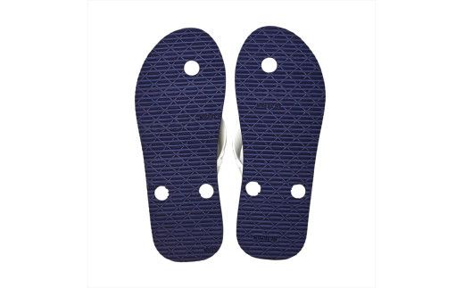 海にかえる生分解性の国産ビーチサンダル「SIX LINE」☆小田原城型フローティングキーホルダー付き ソール：ネイビー×鼻緒：ホワイト・23cm【高島屋選定品】 142069_CQA002VC01