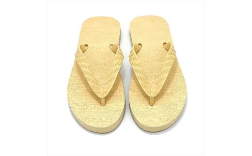 海にかえる生分解性の国産ビーチサンダル「SIX LINE」☆小田原城型フローティングキーホルダー付き ソール：ナチュラル×鼻緒：ナチュラル・25cm【高島屋選定品】 142069_CQA003VC03