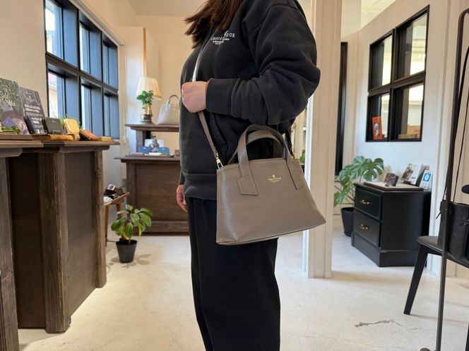 革職人が作った本革トートバッグXSシュリンク【トープ】 304018_AX28VC01