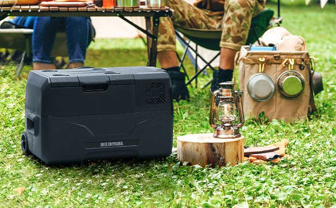 ポータブル冷蔵冷凍庫 30L ポータブル冷蔵庫 IPD-3A-B2 アイリスオーヤマ 家電 日本製 ポータブル 冷蔵庫 冷凍庫 小型冷蔵庫 小型冷凍庫 サブ冷蔵庫 サブ冷凍庫 サブ 車載冷蔵庫 キャンプ アウトドア BBQ フリーザー 宮城 宮城県 大河原町