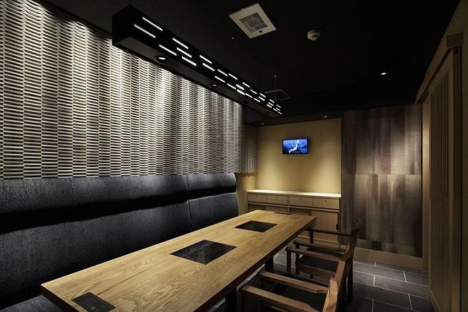 お食事券 4名様 コース 近畿大学水産研究所 近大マグロを食す 304018_A017