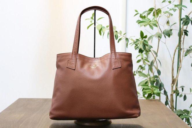 ya̎RlzvEl@{vg[gobO@M@VNuE 304018_AX05