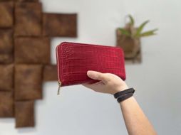 【極上】クロコダイルラウンドファスナー長財布 フレムレッド 304018_AX20